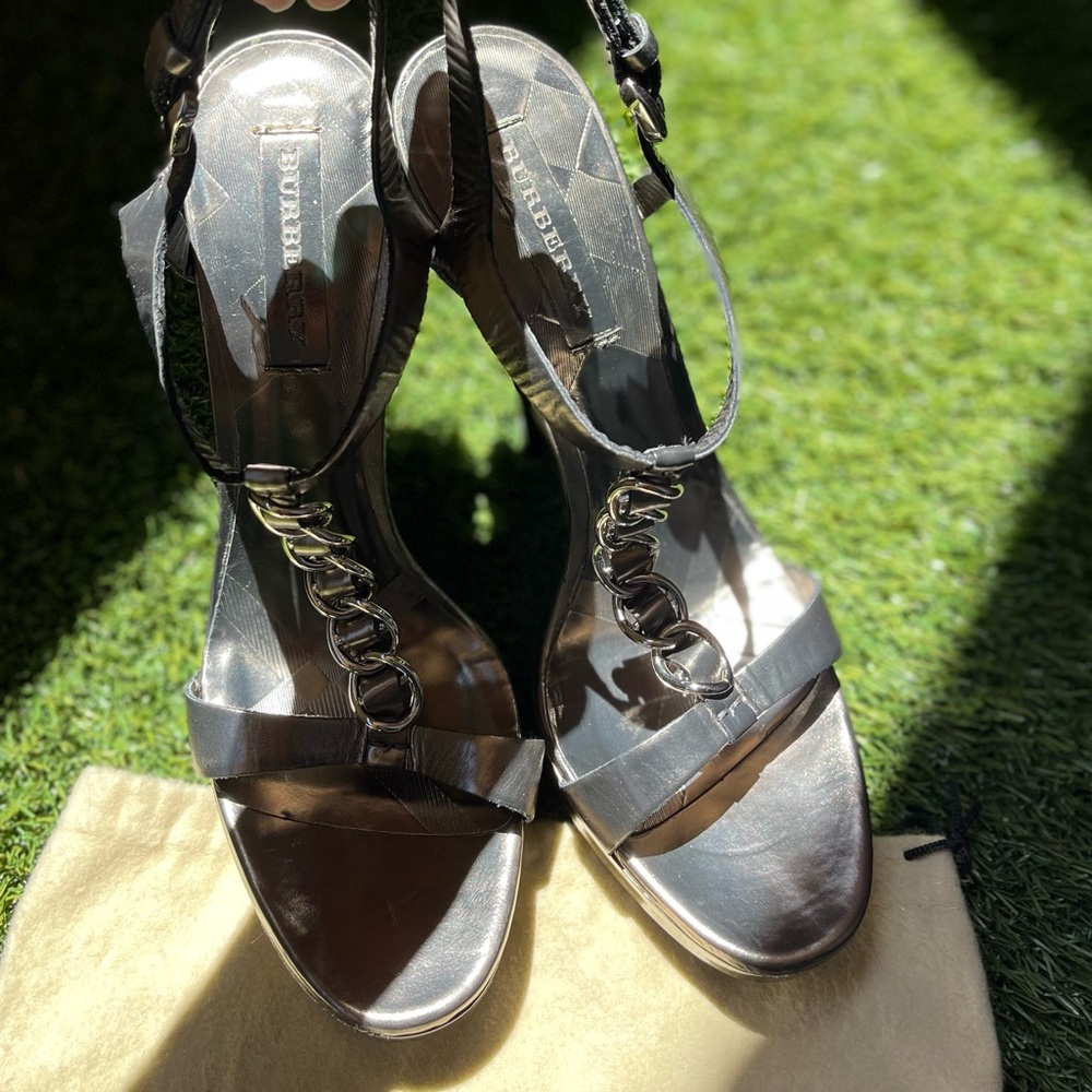 💎BURBERRY VINTAGE SANDAL💎 - Picture 3 of 11